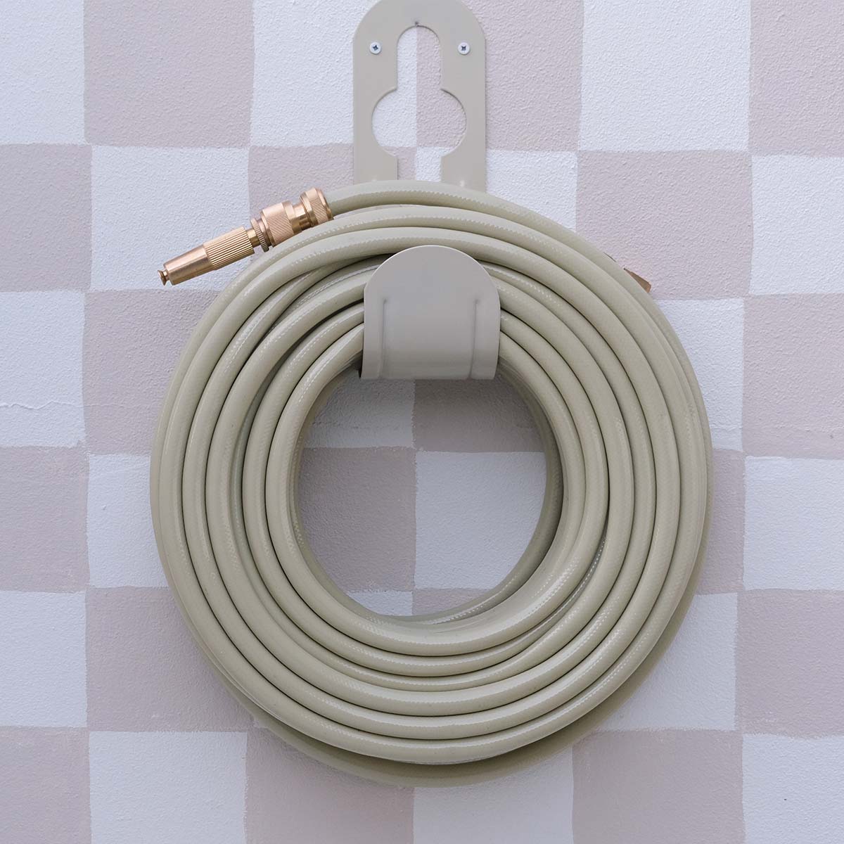 30 Meter Hose & Metal Hanger - Pistachio